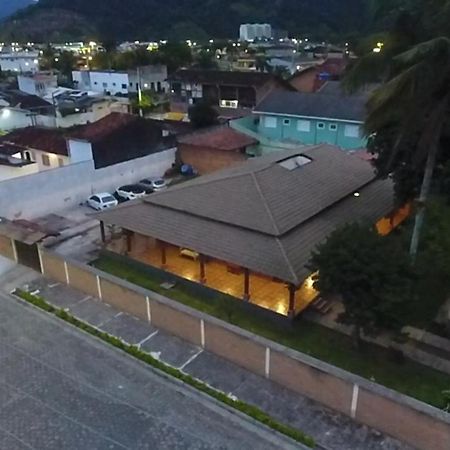 Hospedagem Economica Flor De Maria Caraguatatuba Kültér fotó