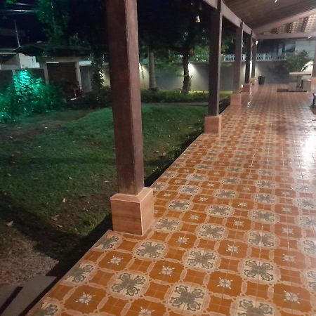 Hospedagem Economica Flor De Maria Caraguatatuba Kültér fotó