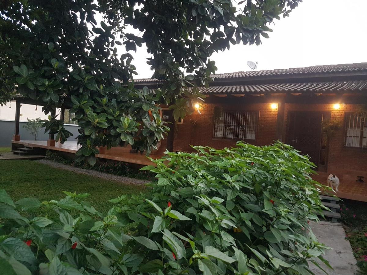 Hospedagem Economica Flor De Maria Caraguatatuba Kültér fotó